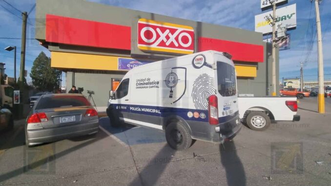 roban-tienda-oxxo-durante-la-noche-en-la-colonia-karike.jpeg Roban tienda Oxxo durante la noche en la colonia Karike
