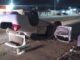 Conductor pierde el control, choca y vuelca su vehículo en Villa Juárez