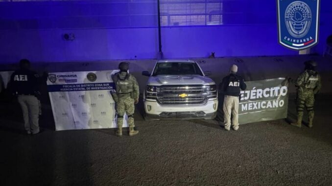 Recupera Operativo Conjunto pick up robada en carretera vía corta a Parral