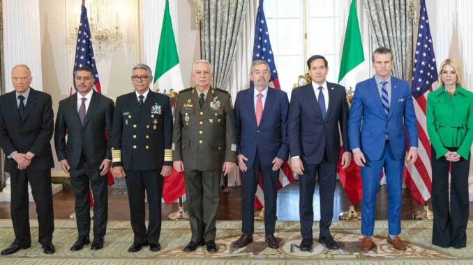 sheinbaum-asegura-que-reuniones-en-eeuu-para-evitar-aranceles-han-sido-muy-buenas.jpg Sheinbaum asegura que reuniones en EE.UU. para evitar aranceles han sido «muy buenas»