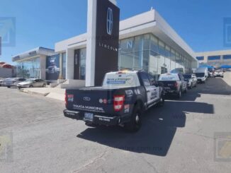 Lavacoches resulta herido tras pelea en agencia automotriz