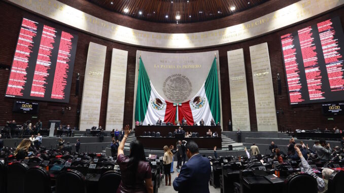 camara-de-diputados-aprueba-en-lo-general-reformas-contra-nepotismo-y-reeleccion-mantiene-entrada-en-vigor-hasta-2030.jpg Cámara de Diputados aprueba en lo general reformas contra nepotismo y reelección; mantiene entrada en vigor hasta 2030