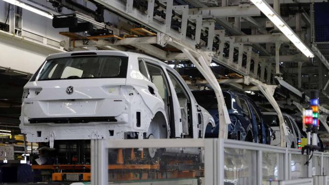 estados-unidos-considera-retrasar-un-mes-los-aranceles-al-sector-automotriz.jpg Estados Unidos considera retrasar un mes los aranceles al sector automotriz