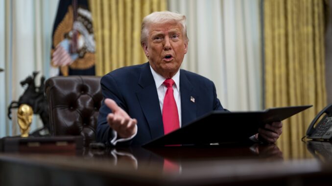 Trump reconoce que México «trabaja mucho más» contra la migración y las drogas