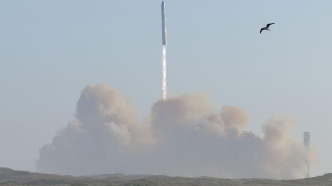 spacex-confirma-que-perdio-a-su-cohete-starship-poco-despues-de-su-lanzamiento.jpg SpaceX confirma que perdió a su cohete Starship poco después de su lanzamiento