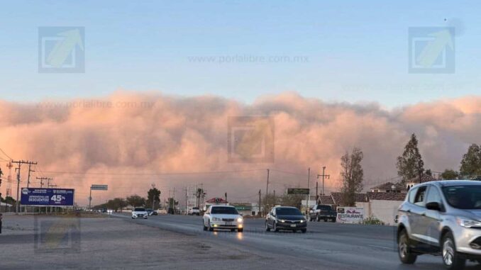 tormenta-de-arena-interrumpe-la-circulacion-entre-ojinaga-y-aldama-se-aproxima-a-la-capital.jpeg Tormenta de arena interrumpe la circulación entre Ojinaga y Aldama; se aproxima a la capital