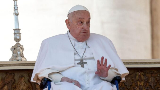 el-cura-al-que-alfio-basile-expulso-por-mufa-del-vestuario-de-san-lorenzo.jpg el cura al que Alfio Basile expulsó por ‘mufa’ del vestuario de San Lorenzo