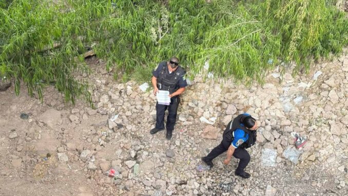 municipales-rescatan-a-mujer-a-punto-de-morir-de-una-sobredosis-en-la-colonia-centro.jpeg Municipales rescatan a mujer a punto de morir de una sobredosis en la colonia Centro