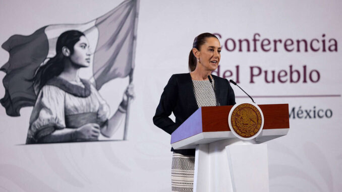 sheinbaum-asegura-que-en-mexico-tambien-hay-muchos-estadounidenses-que-no-tienen-documentos.jpg Sheinbaum asegura que en México también hay muchos estadounidenses que «no tienen documentos»