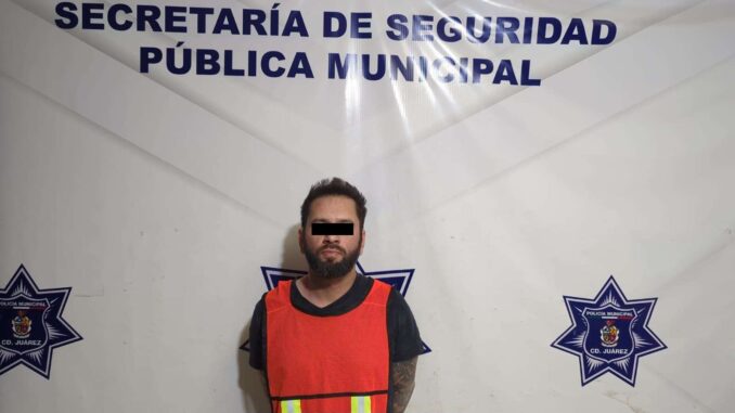arrestan-a-sujeto-armado-que-discutia-con-su-pareja-en-la-via-publica.jpg Arrestan a sujeto armado que discutía con su pareja en la vía pública