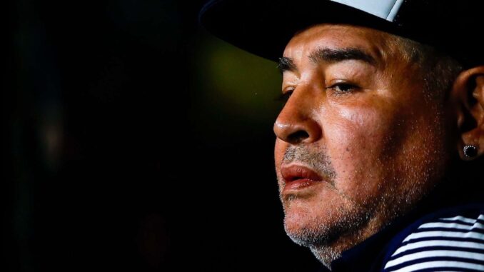continua-juicio-de-maradona-con-polemica-en-torno-a-la-marca-del-astro.jpg Continúa juicio de Maradona con polémica en torno a la marca del astro