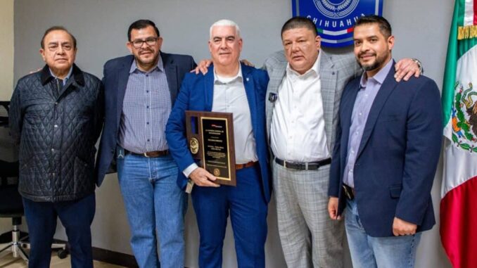 el-mayor-logro-de-alguien-que-se-retira-despues-de-29-anos-de-servicio-es-hacerlo-con-honor.jpg El mayor logro de alguien que se retira después de 29 años de servicio, es hacerlo con honor