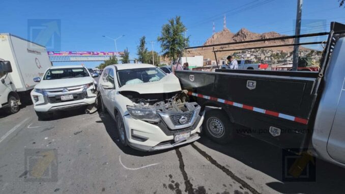 carambola-en-avenida-pacheco-provoca-caos-vial-y-deja-una-mujer-lesionada.jpeg Carambola en avenida Pacheco provoca caos vial y deja una mujer lesionada