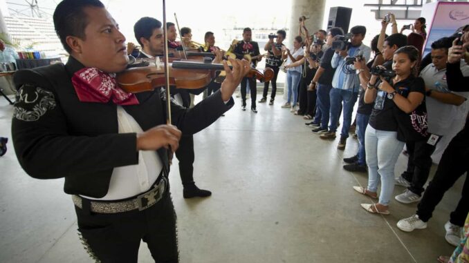 acapulco-anuncia-cumbre-del-mariachi-para-promover-la-musica-mexicana-sin-violencia.jpg Acapulco anuncia Cumbre del Mariachi para promover la música mexicana sin violencia