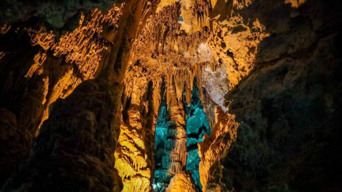 Invita municipio a visitar las Grutas de Nombre de Dios estas vacaciones