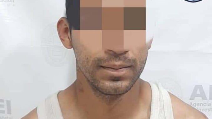 detiene-aei-a-probable-responsable-de-robar-mercancias-de-una-tienda-en-parral.jpg Detiene AEI a probable responsable de robar mercancías de una tienda en Parral
