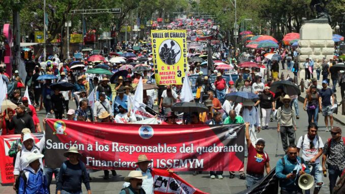 miles-de-trabajadores-exigen-en-las-calles-la-aprobacion-de-la-reforma-laboral.jpg Miles de trabajadores exigen en las calles la aprobación de la reforma laboral