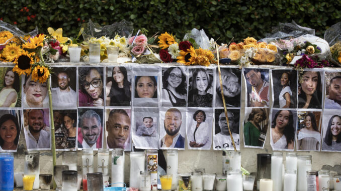 aumentan-a-233-los-muertos-por-el-derrumbe-de-la-discoteca-en-santo-domingo.jpg Aumentan a 233 los muertos por el derrumbe de la discoteca en Santo Domingo
