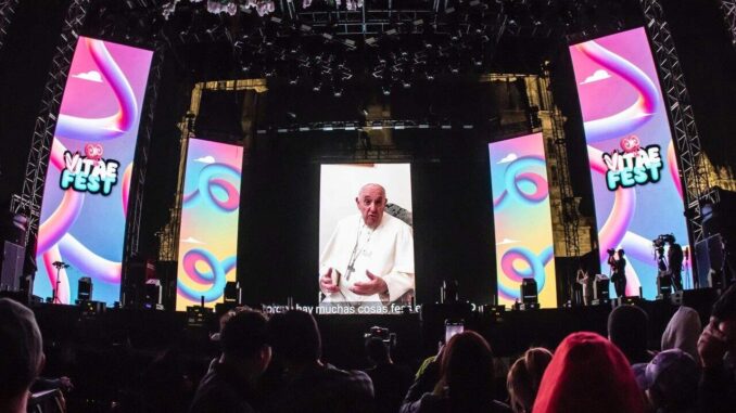 papa-francisco-animo-a-jovenes-de-mexico-a-hacer-lio-para-cambiar-el-mundo-en-video-inedito.jpeg Papa Francisco animó a jóvenes de México a «hacer lío» para cambiar el mundo en video inédito