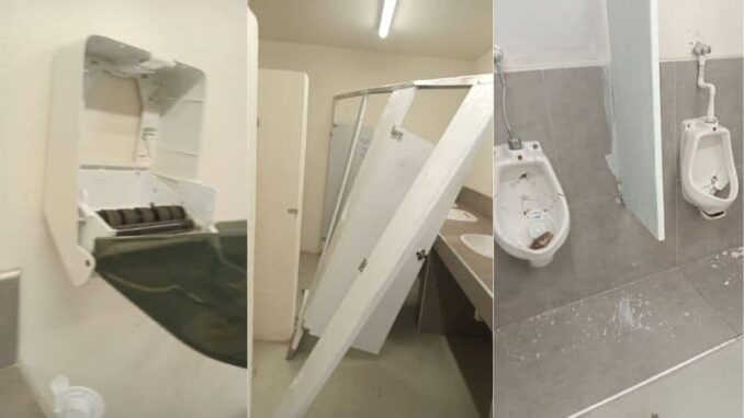 vandalizan-banos-de-la-ciudad-deportiva-destrozan-todo.jpg Vandalizan baños de la Ciudad Deportiva; destrozan todo