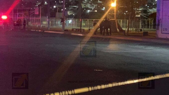 hombre-resulta-gravemente-herido-tras-ser-acribillado-en-la-colonia-marmol-viejo.jpeg Hombre resulta gravemente herido tras ser acribillado en la colonia Mármol Viejo