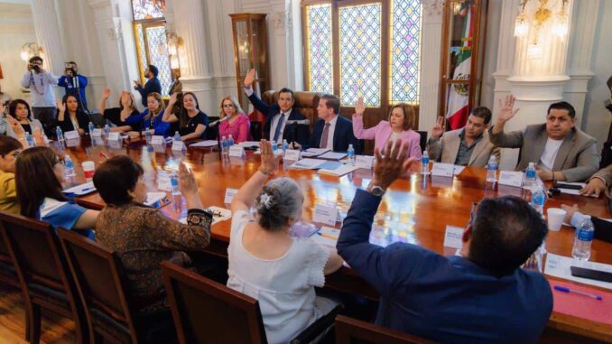 aprueban-regidores-en-sesion-extraordinaria-de-cabildo-vigencia-de-credito-para-construccion-de-puentes.jpeg Aprueban regidores en sesión extraordinaria de Cabildo vigencia de crédito para construcción de puentes