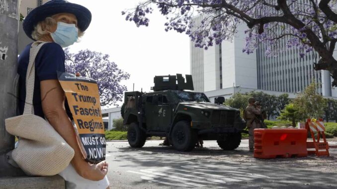 el-centro-de-los-angeles-trata-de-recobrar-su-colorida-normalidad-tras-las-protestas.jpg El centro de Los Ángeles trata de recobrar su colorida normalidad tras las protestas