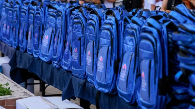 concluye-alcalde-bonilla-entrega-de-mochilas-a-alumnado-de-nivel-medio-superior-en-el-cbtis-122.jpeg Concluye alcalde Bonilla entrega de mochilas a alumnado de nivel medio superior en el CBTIS 122