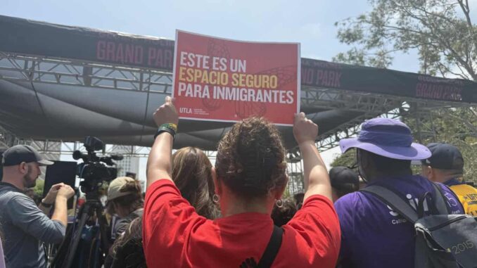 sheinbaum-pide-a-eeuu-una-reforma-integral-migratoria-tras-redadas-en-california.jpg Sheinbaum pide a EE.UU. una reforma integral migratoria, tras redadas en California