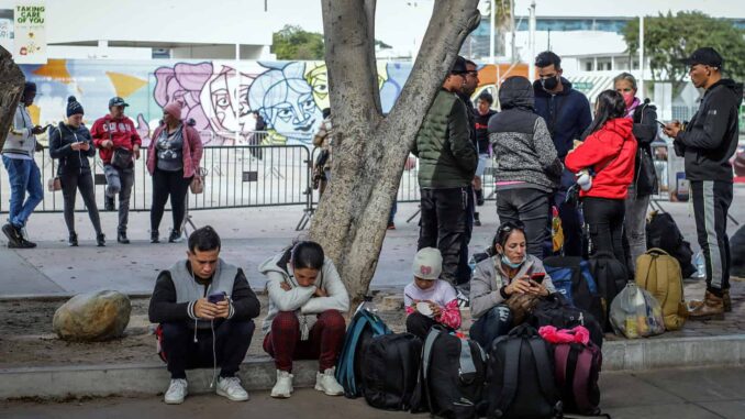 decenas-de-detenidos-en-redadas-de-ice-en-los-angeles-con-enfrentamientos.jpg Decenas de detenidos en redadas de ICE en Los Ángeles con enfrentamientos