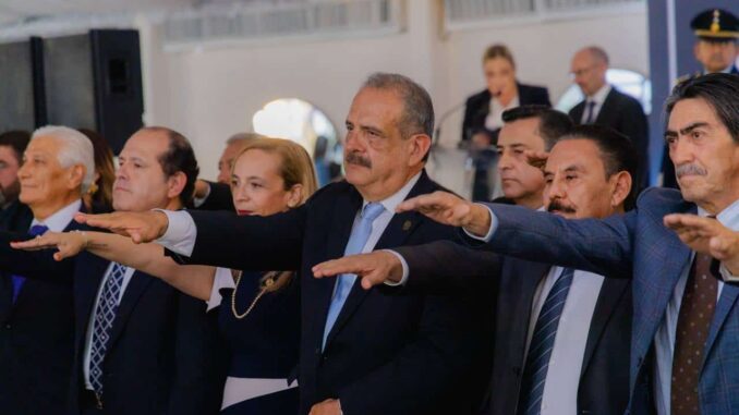 respalda-alcalde-marco-bonilla-al-nuevo-presidente-de-la-canaco-chihuahua.jpeg Respalda alcalde Marco Bonilla al nuevo presidente de la CANACO Chihuahua