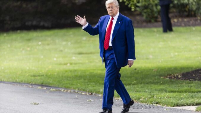trump-carga-nuevamente-contra-powell-y-lo-llama-tonto-por-mantener-los-tipos-de-interes.jpg Trump carga nuevamente contra Powell y lo llama «tonto» por mantener los tipos de interés
