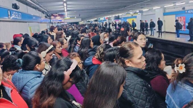 metro-opera-con-marcha-lenta-por-lluvias-linea-2-la-mas-afectada.jpg Metro opera con marcha lenta por lluvias; Línea 2, la más afectada