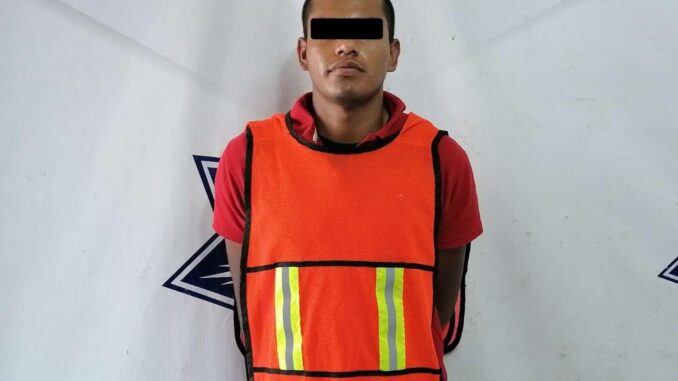 lo-detienen-a-bordo-de-una-motocicleta-robada.jpg Lo detienen a bordo de una motocicleta robada