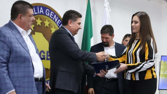 son-ministerios-publicos-peritos-analistas-y-policia-ministerial-el-alma-de-la-fiscalia.jpg Son ministerios públicos, peritos, analistas y policía ministerial, el alma de la Fiscalía