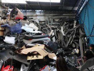 Aseguran en CDMX casi mil toneladas de autopartes presuntamente robadas