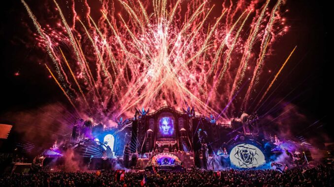 una-mujer-fallece-durante-la-primera-noche-del-festival-tomorrowland.jpg Una mujer fallece durante la primera noche del festival Tomorrowland