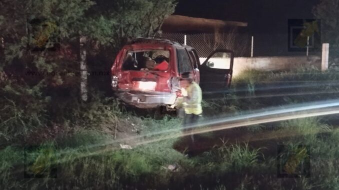 nina-pierde-la-vida-y-11-personas-resultan-lesionadas-en-choque-sobre-la-carretera-delicias-chihuahua.jpeg Niña pierde la vida y 11 personas resultan lesionadas en choque sobre la carretera Delicias–Chihuahua