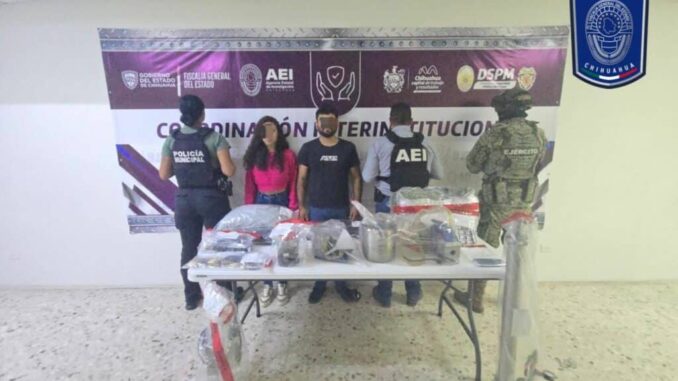 fiscalia-zona-centro-detiene-a-dos-personas-y-asegura-narcoticos-en-cateo.jpeg Fiscalía Zona Centro detiene a dos personas y asegura narcóticos en cateo