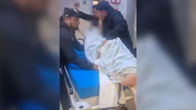 policias-de-la-cdmx-rescatan-a-adolescente-de-incendio-en-su-casa.jpg Policías de la CDMX rescatan a adolescente de incendio en su casa