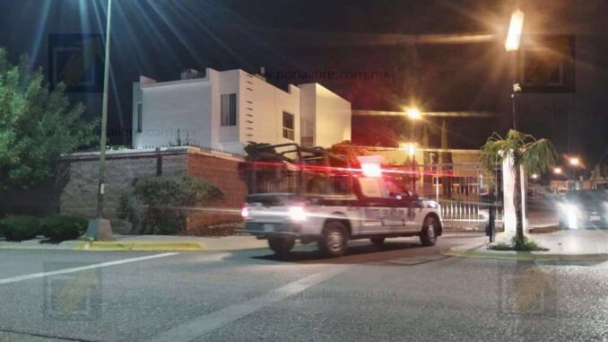 mujer-pierde-la-vida-por-impacto-de-arma-de-fuego-en-fraccionamiento-las-palmas.jpeg Mujer pierde la vida por impacto de arma de fuego en fraccionamiento Las Palmas