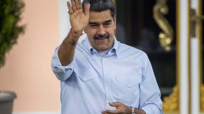Sheinbaum pide pruebas de que Maduro esté vinculado con el Cártel de Sinaloa