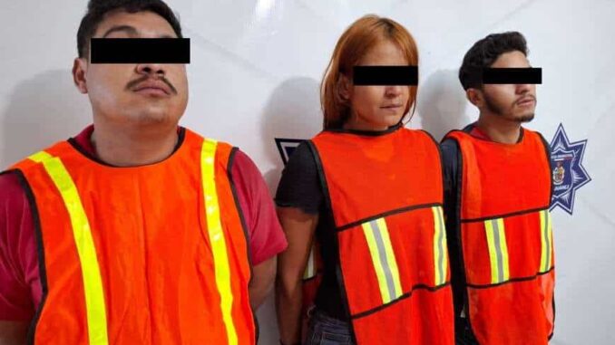 detienen-a-tres-con-vehiculo-robado-y-marihuana-en-campanario.jpeg Detienen a tres con vehículo robado y marihuana en Campanario