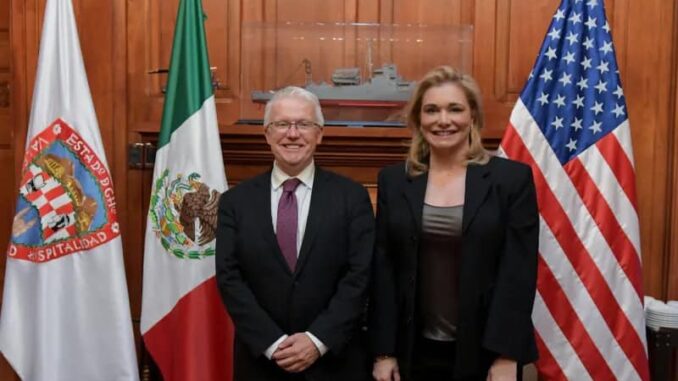 maru-campos-se-reune-con-el-consul-general-de-eeuu-en-juarez.jpeg Maru Campos se reúne con el cónsul general de E.E.U.U. en Juárez
